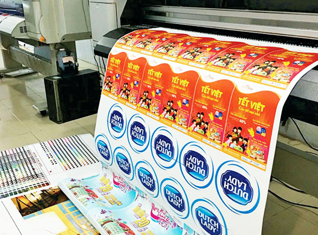 Tư vấn máy cắt decal dùng trong ngành in ấn quảng cáo