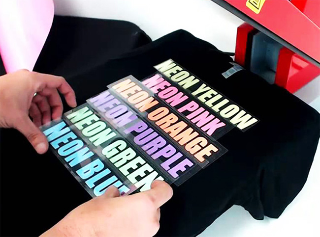 Tư vấn máy cắt decal dùng trong ngành in in chuyển nhiệt\
